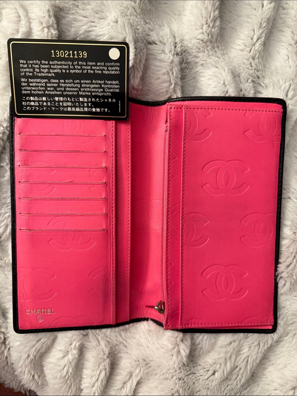 CHANEL Black Cambon Wallet with White CC - Picture 6 of 16